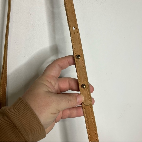 Noonday Collection Adwa fold over crossbody clutch bag small size - Picture 9 of 15